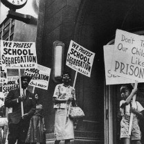The NAACP-Cleveland&rsquo;s fight for desegregation ultimately leads in 1973 to a federal lawsuit against the Cleveland public schools: the likelihood of court-ordering busing 